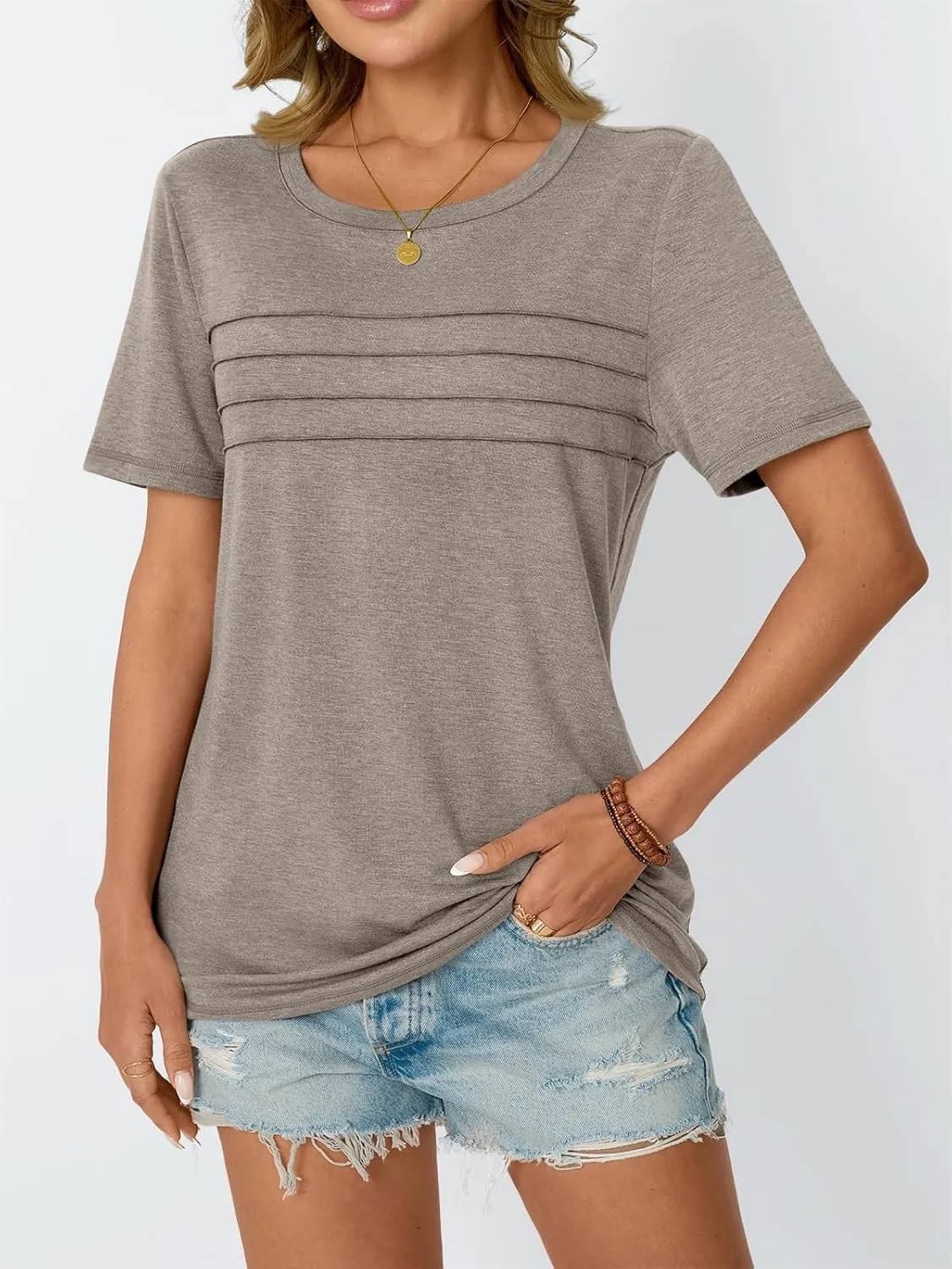 AUTOMET Women's Summer Short Sleeve Shirts Trendy T-Shirts Dressy Casual Blouses 2025 Crew Neck Tunic Beach Fashion Tops
