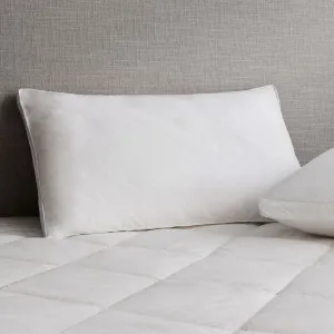 Deluxe Dream MEDIUM SUPPORT Pillow by Sheridan
