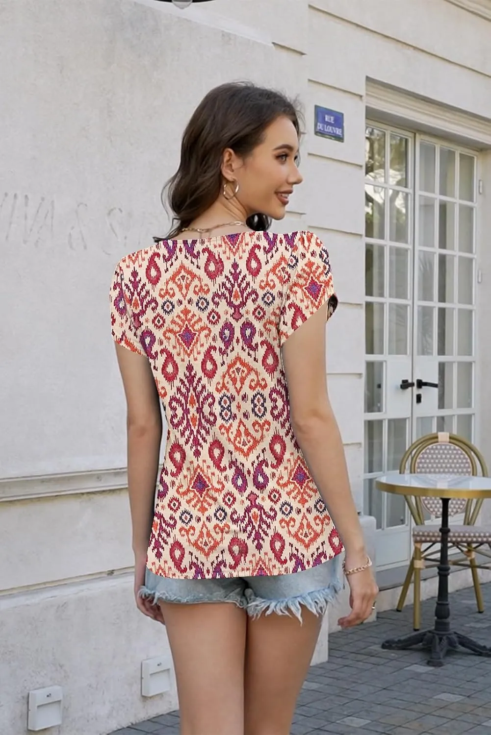 ETCYY Womens Tops Petal Short Sleeve Shirts Spring 2025 Fashion Summer Casual V Neck T Shirt Floral Solid Blouse Tunics