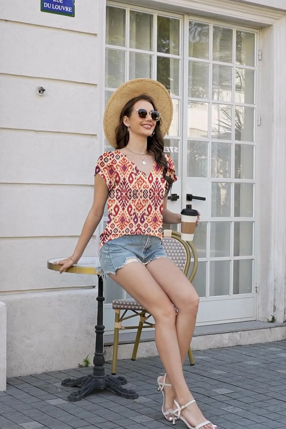 ETCYY Womens Tops Petal Short Sleeve Shirts Spring 2025 Fashion Summer Casual V Neck T Shirt Floral Solid Blouse Tunics