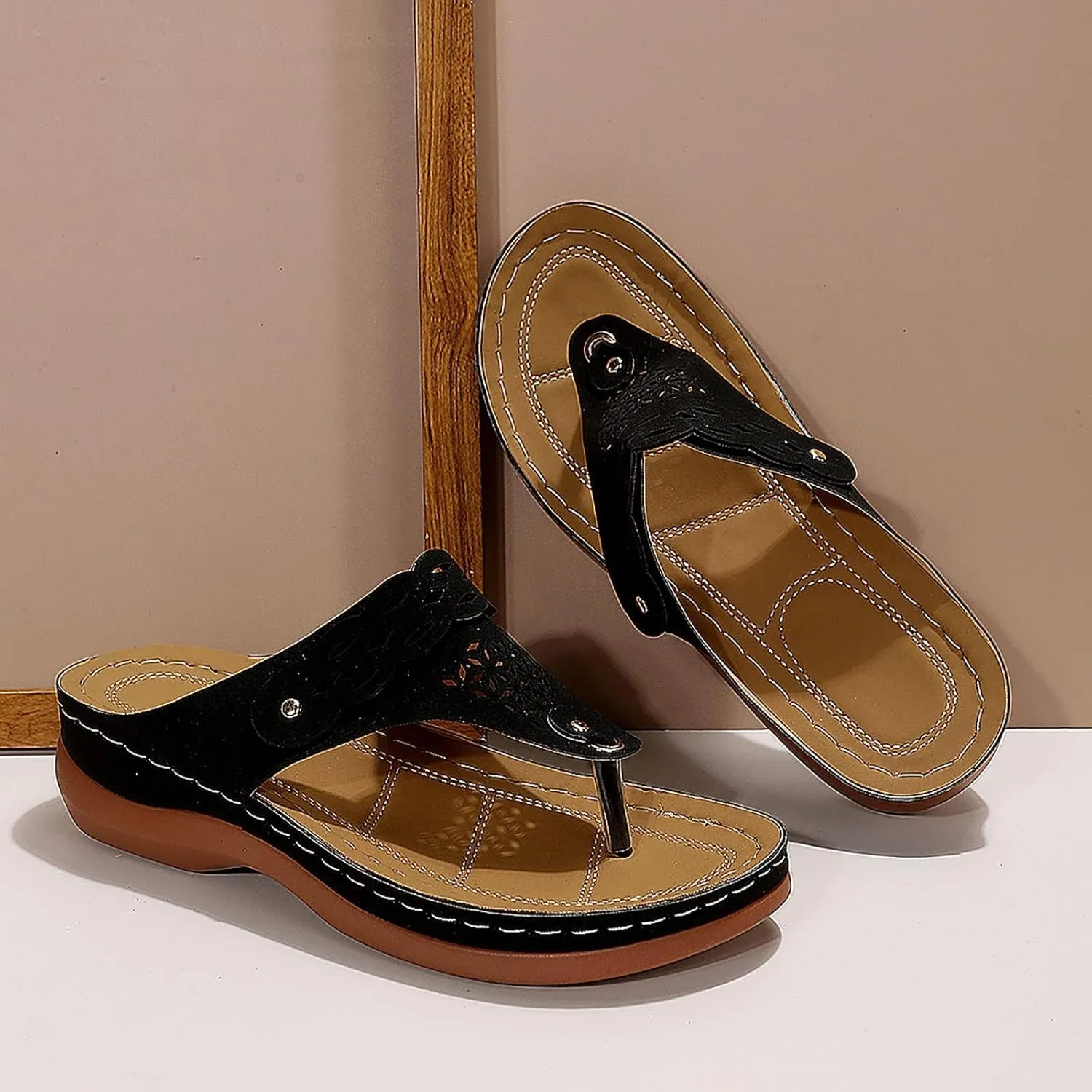 Orthopedic Sandals with Arch Support Flip Flops for Women Wedge Sandals Comfortable Walking Sandal Summer Dressy Cushion Footbed Platform Slip on Thong Sandal Casual