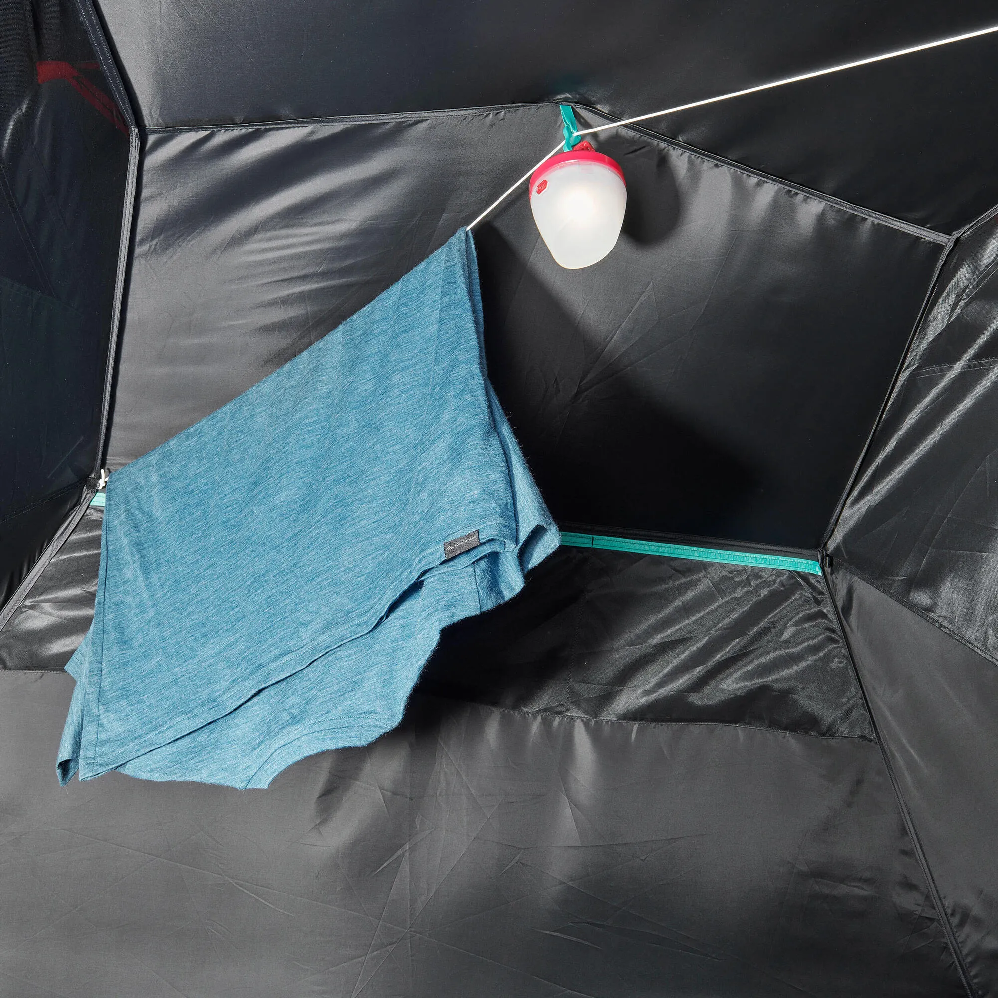 Quechua MH100 Fresh & Black Waterproof Camping Tent 3 Person