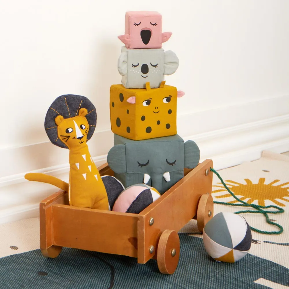 Roommate Jungle Life Stacking Blocks
