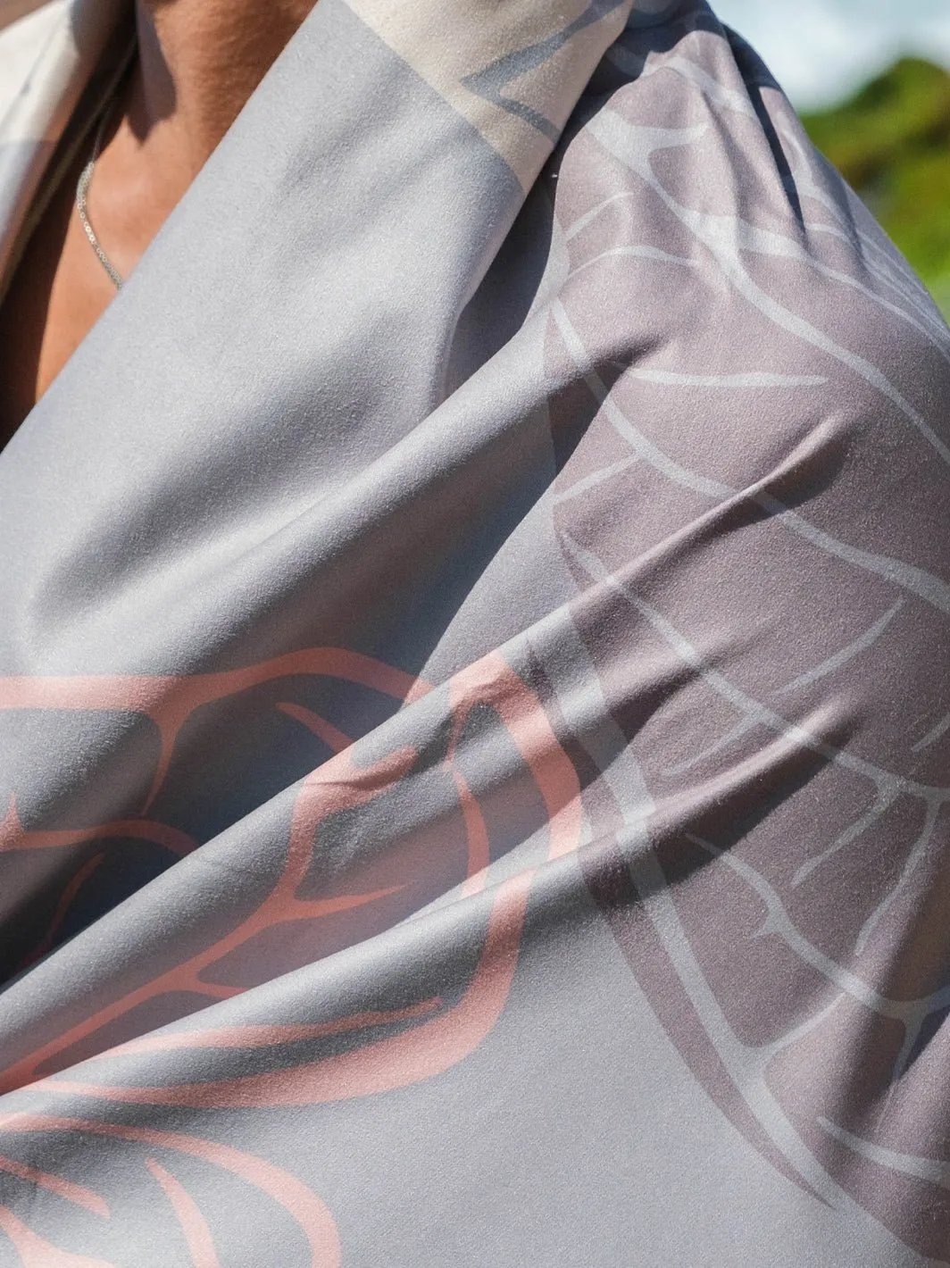 T&C Surf Anthurium Microfiber Towel Blanket