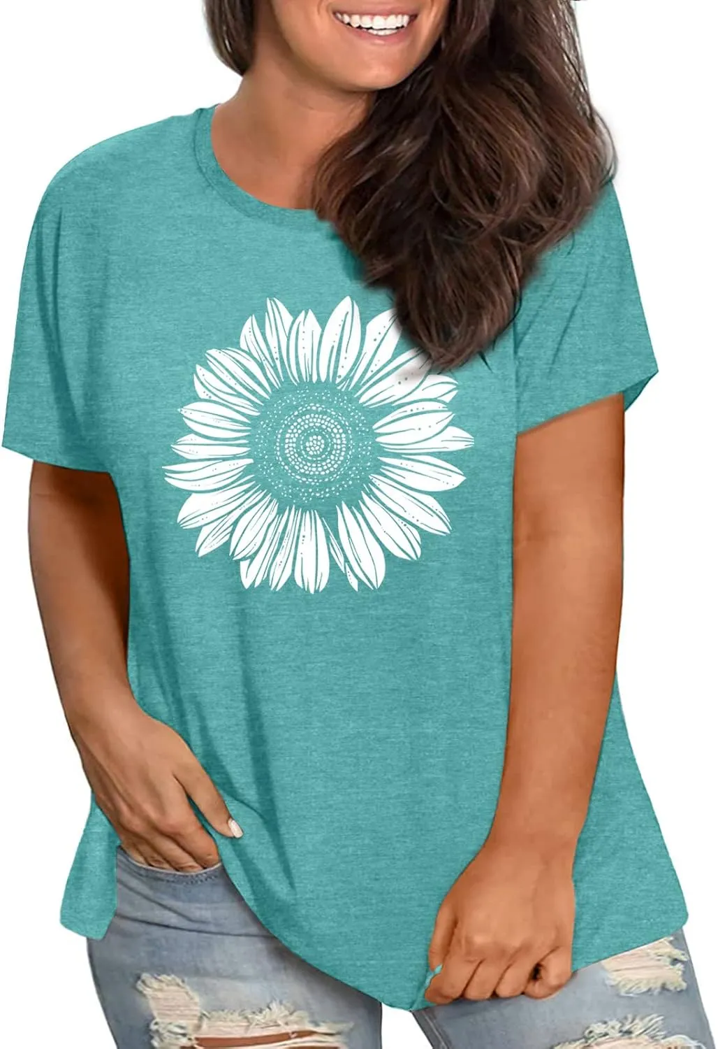 Womens Plus Size Daisy Graphic T-Shirt Summer Flower Cute Short Sleeve Shirts Casual Loose Tees Tops for Women