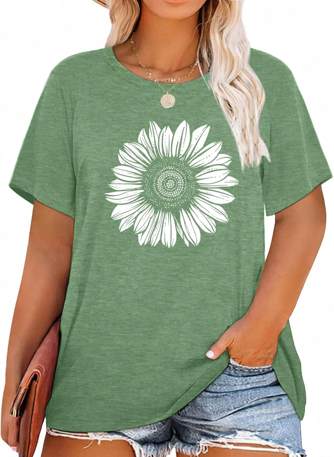 Womens Plus Size Daisy Graphic T-Shirt Summer Flower Cute Short Sleeve Shirts Casual Loose Tees Tops for Women