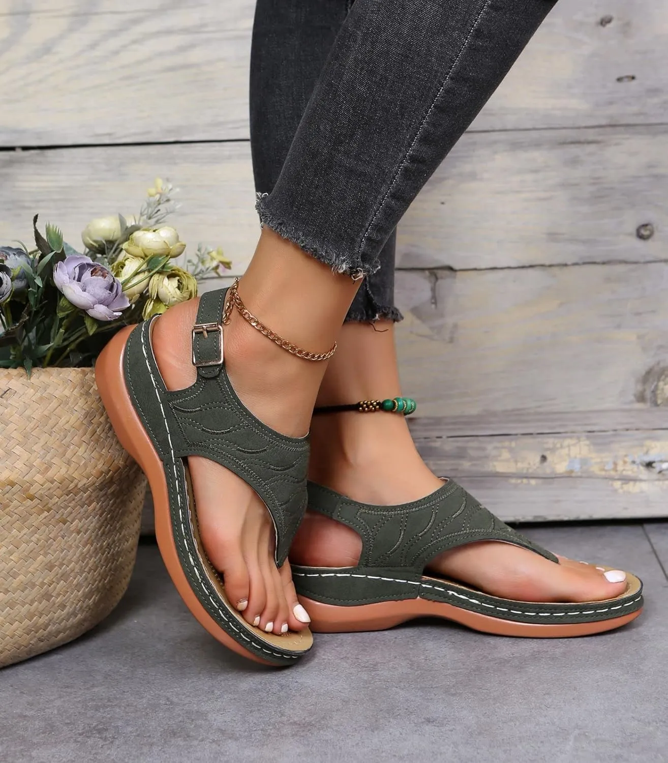 Women's Sandals Thong Slide Flat Slippers Arch Support Sandals with Strappy String Ankle Strap Gladiator Walking Shoes